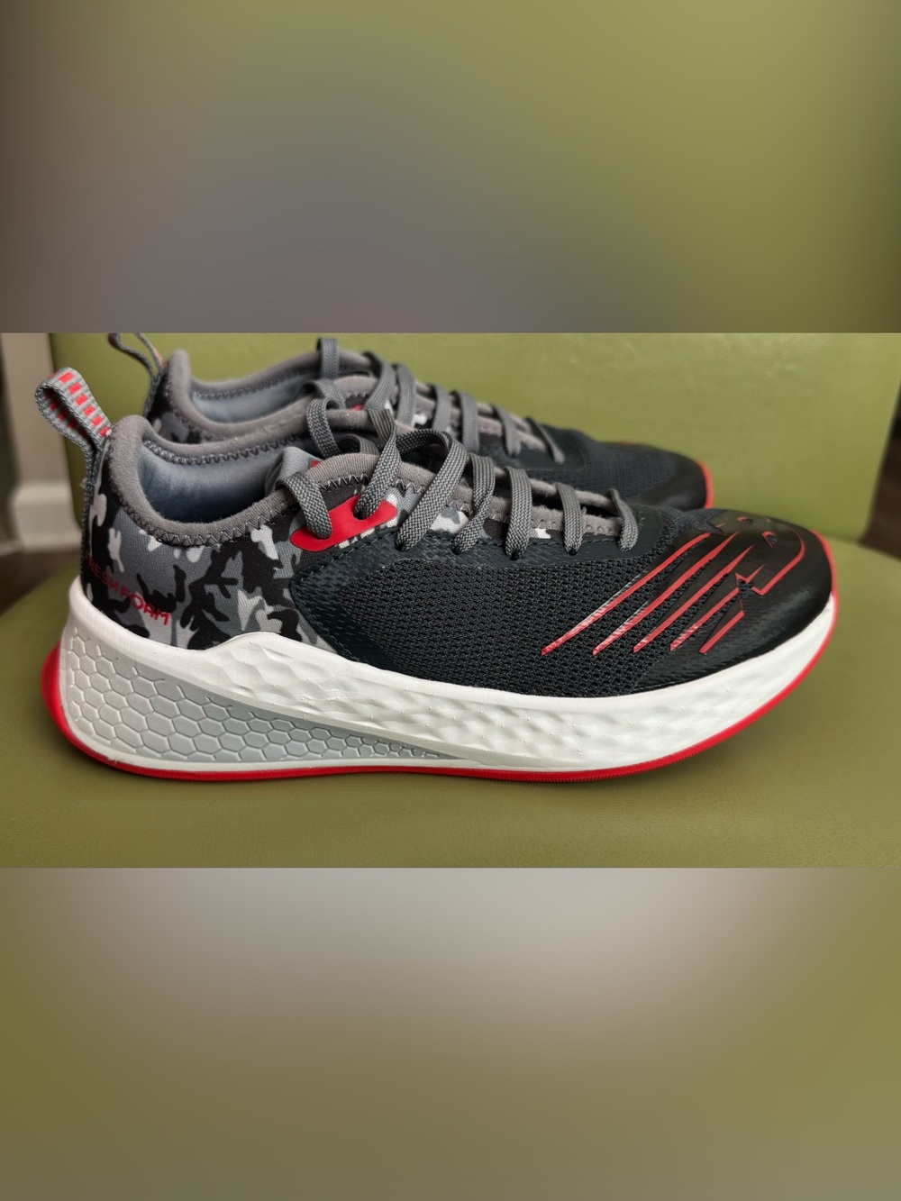 NEW New Balance Kids Black Gray & Red Athletic Sneakers